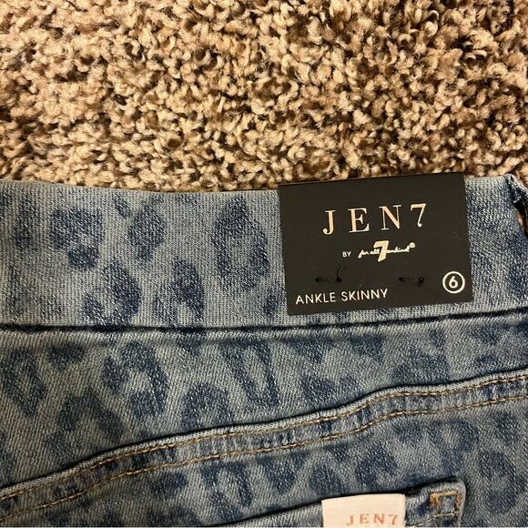 Jen7 by 7 for All Mankind Ankle Skinny - Sunrise Leopard - Picture 8 of 12